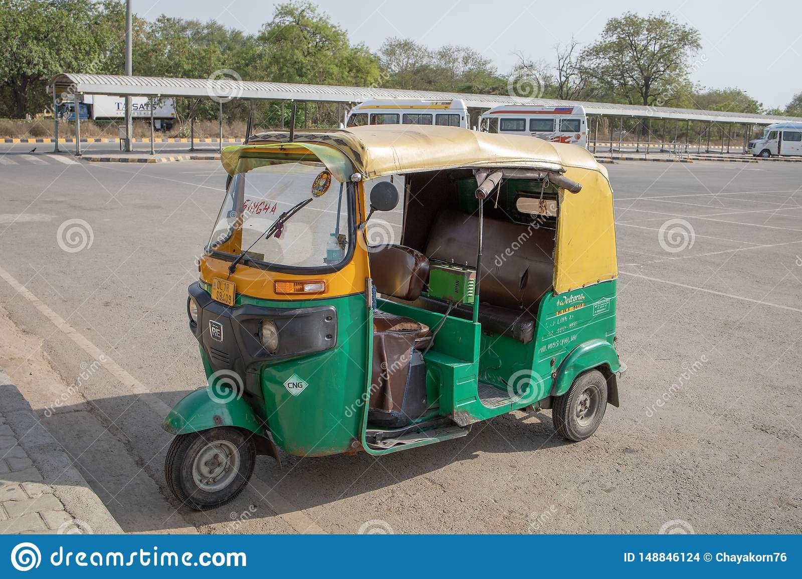 QSD Cheap Bajaj Three Wheeler Auto Rickshaw Price for Bangladesh | Qiangsheng Electric Tricycle Factory, E rickshaw,Auto rickshaw, battery  rickshaw suppliers, Manufacturer