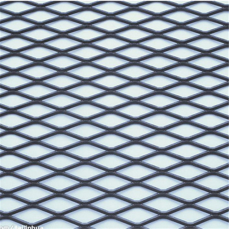 High-quality <a href='/expanded-metal-mesh/'>Expanded Metal Mesh</a> Sheets Direct from the Factory - Get Yours Now!