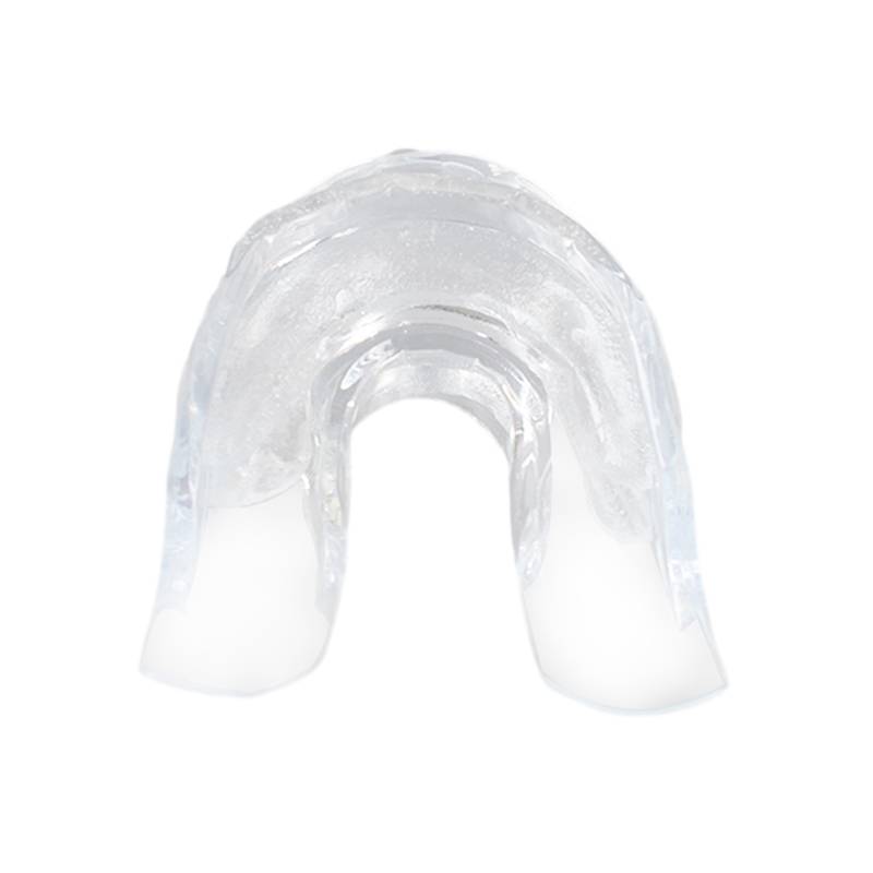 mouth-tray-with-gel