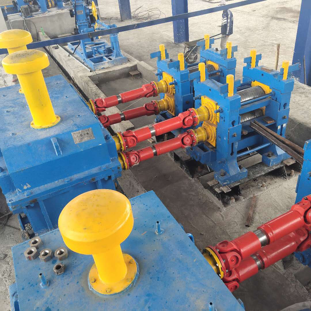 Curved Arm Flying Shear