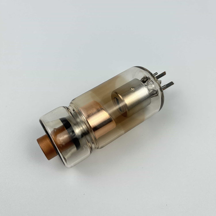 TUBE チューブ　MDディスク 2枚 チューブCD2枚入り TUBE 新品未開封｜Yahoo!フリマ（旧PayPay