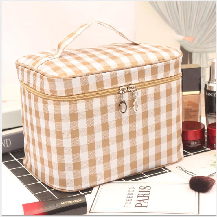 Korean-cute-cosmetic-bag (6)