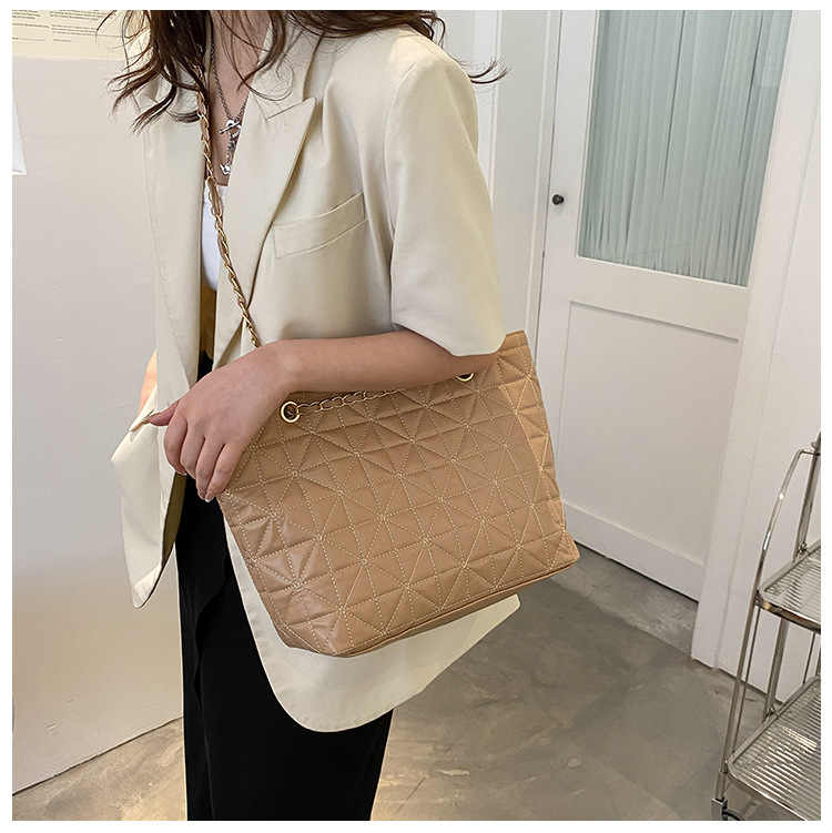 women bag (10)