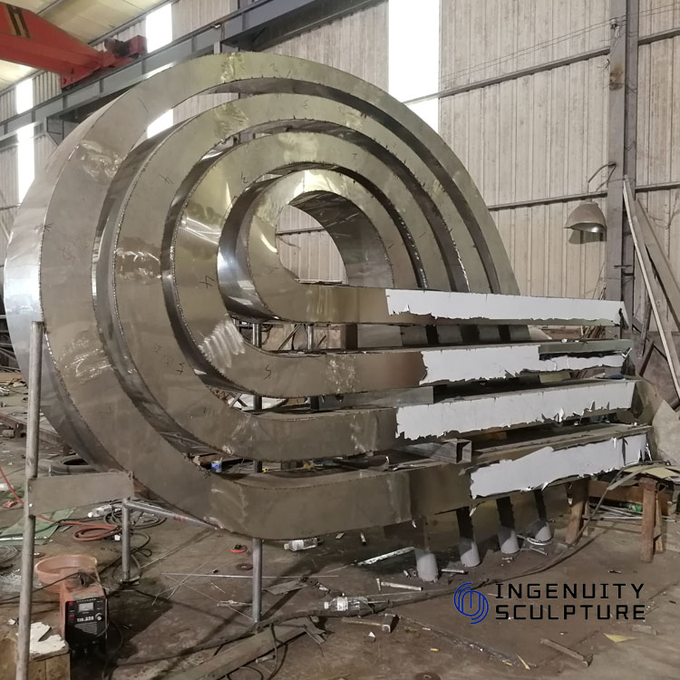 https://www.sculpturesfactory.com/