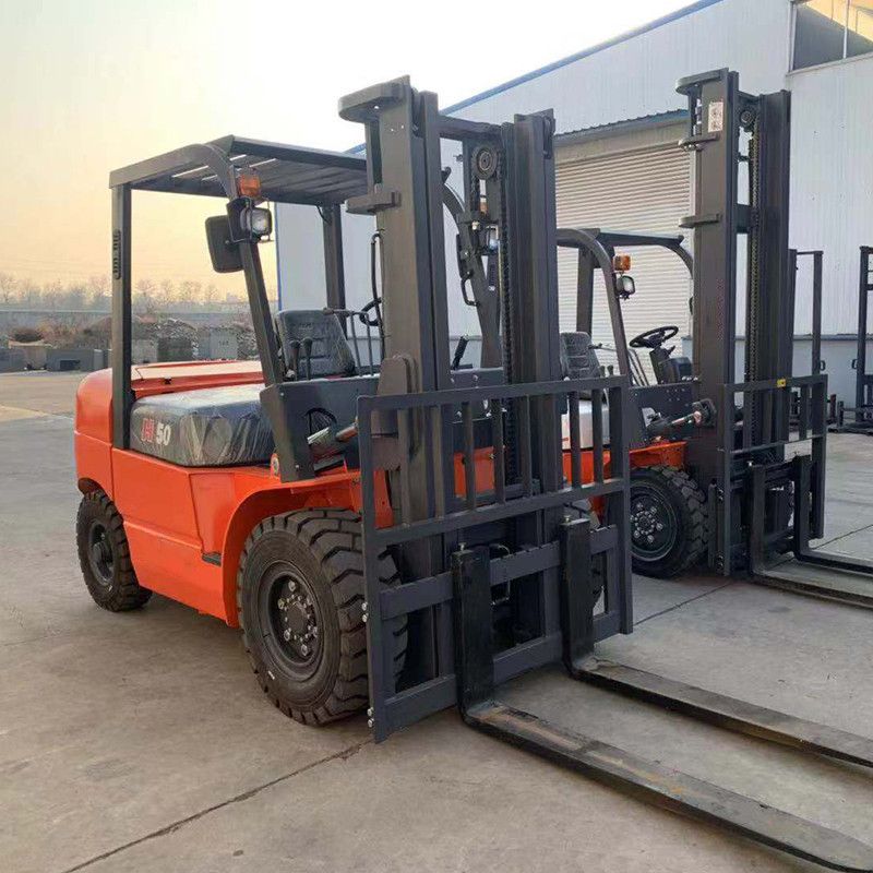 CE certified automatic lifting equipment 5ton forklift trucks price