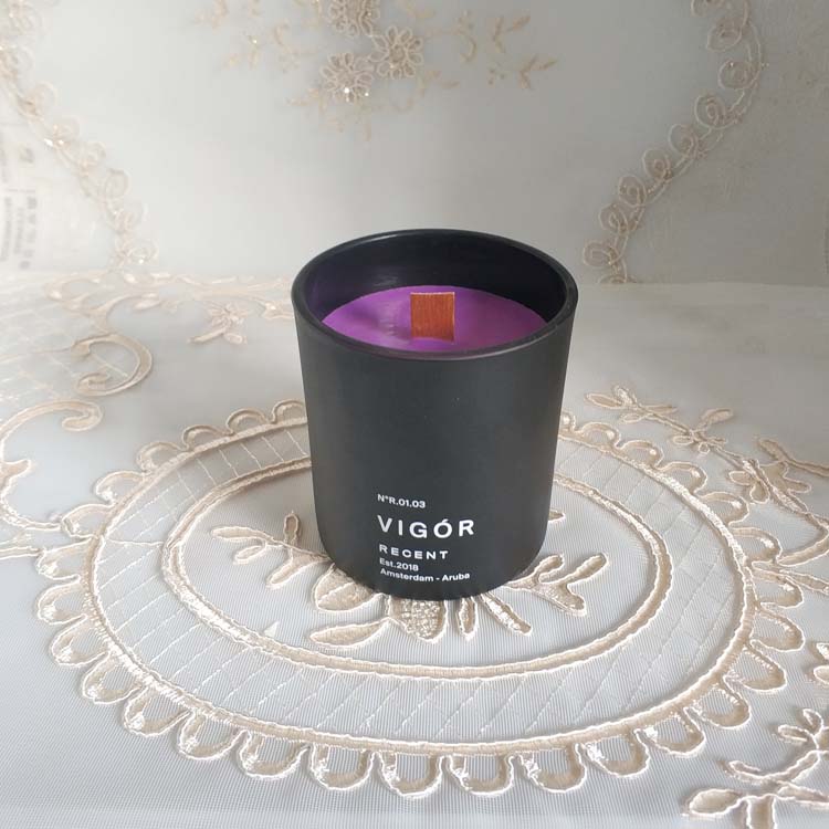 <a href='/candle/'>Candle</a> factory supply wood wick soy wax scented candle 