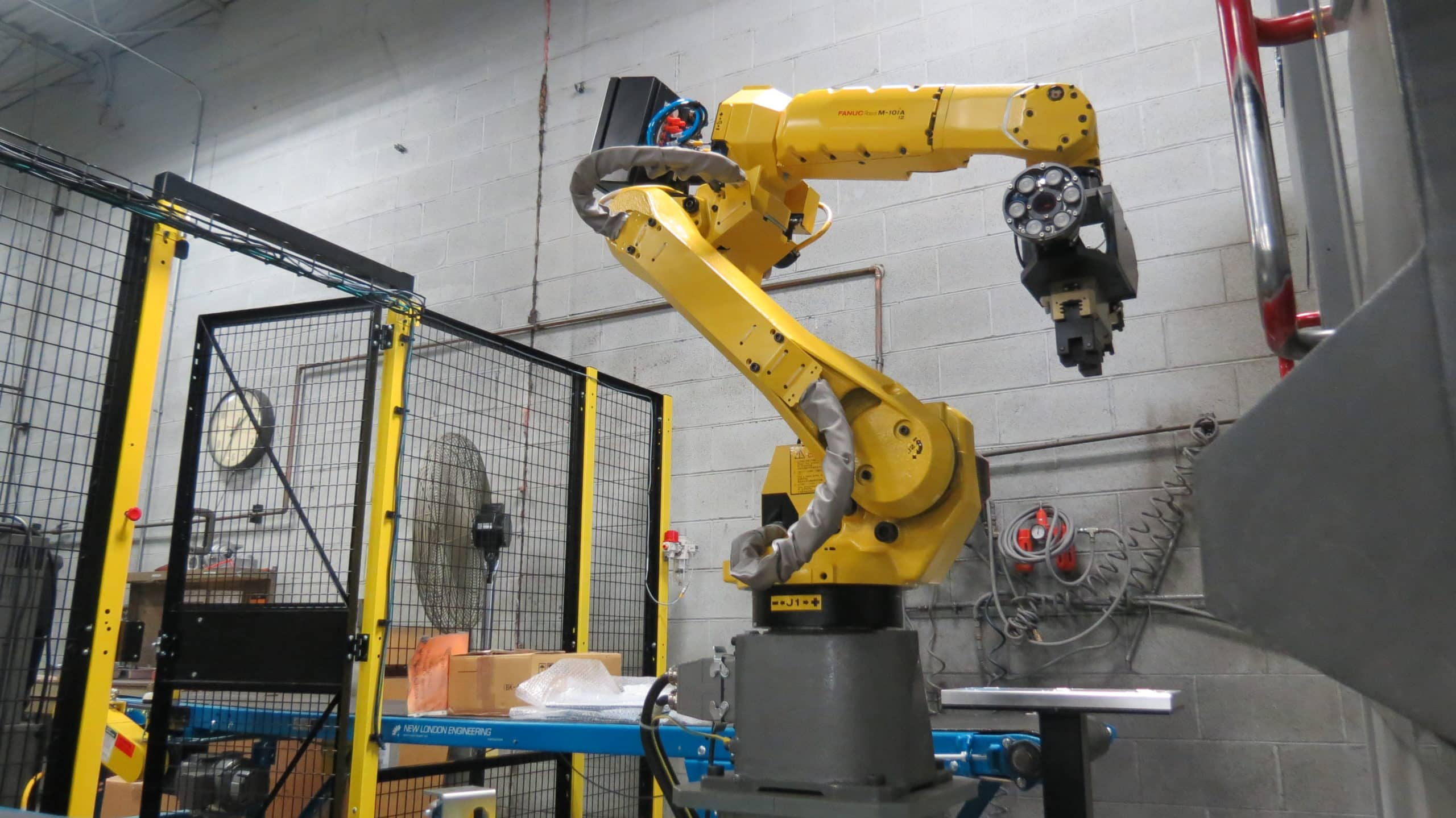 FANUC M-20 Payload Material <a href='/handling-robot/'>Handling Robot</a> - Robotic Gizmos