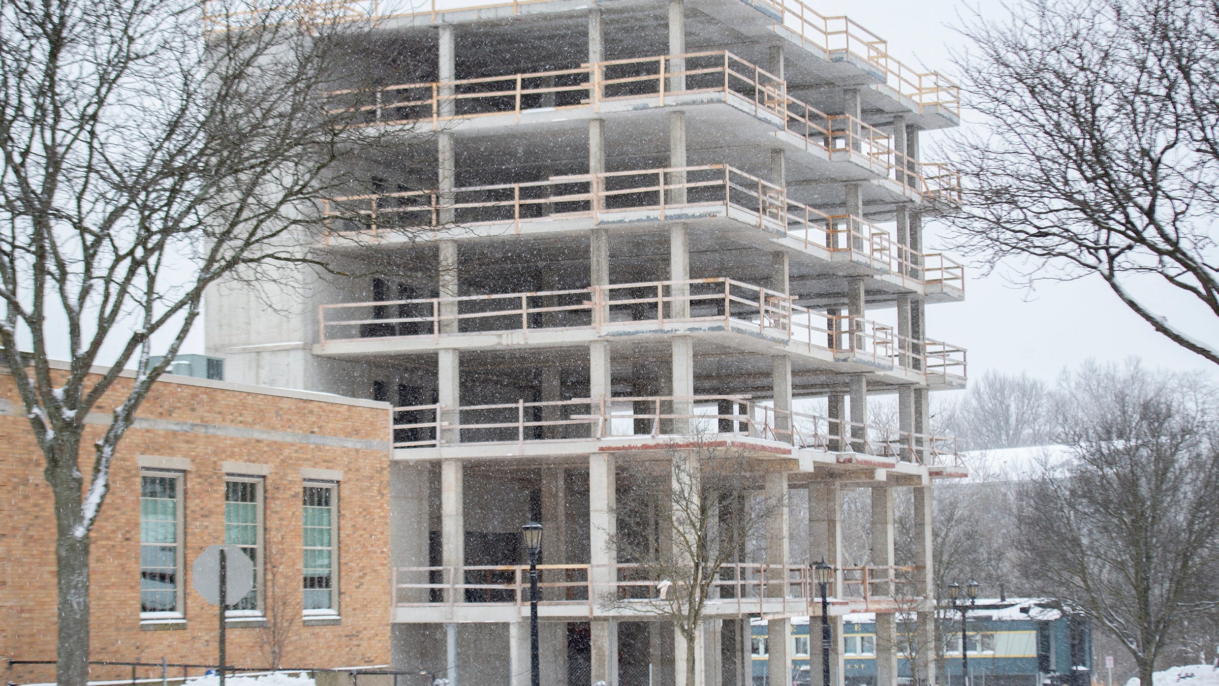 InterDesign - York Tumbler | Tumblers | Kent Building Supplies