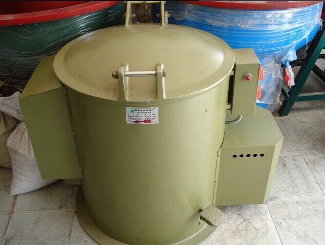 Industrial centrifugal dryer