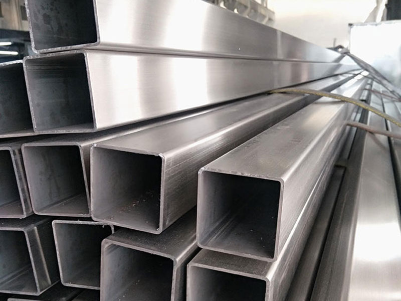 Factory Promotional ASTM Ss 201 304 304L 316 316L 430 Stainless Steel Tube Seamless or Welded Round/Gi ERW Square/Rectangular/Hex/Oval Pipe Price