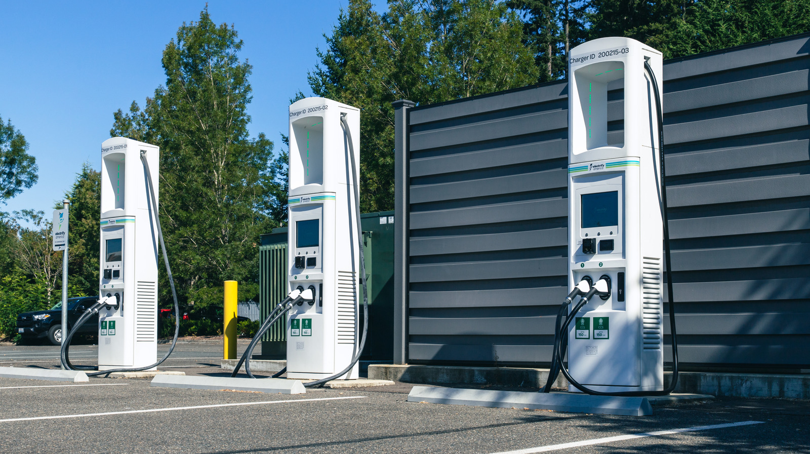 Electric car charging: Good luck with that