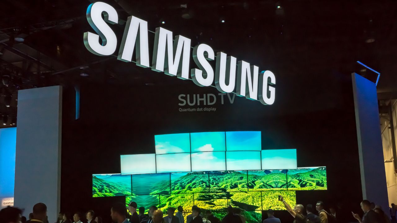LED Panels & Displays | LED Signage Panels | Samsung Business