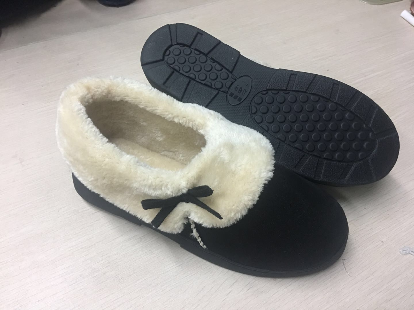 Women's Indoor Slipper  Slip-On Fur Slippers 