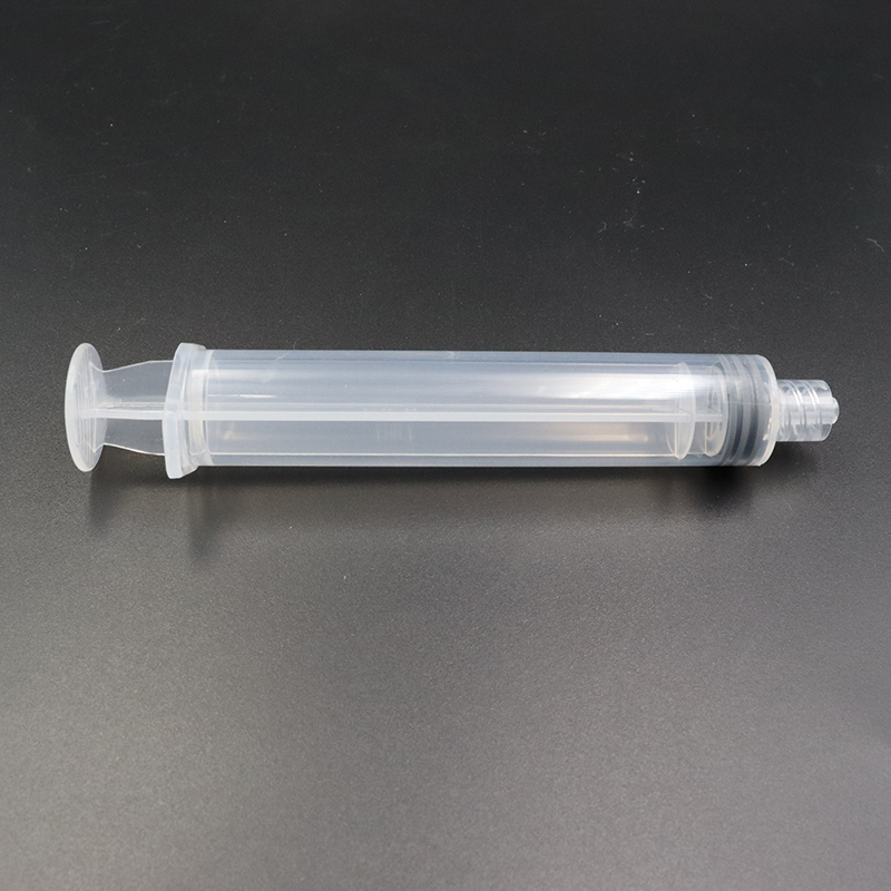 Prefilled syringes without liquid (2)