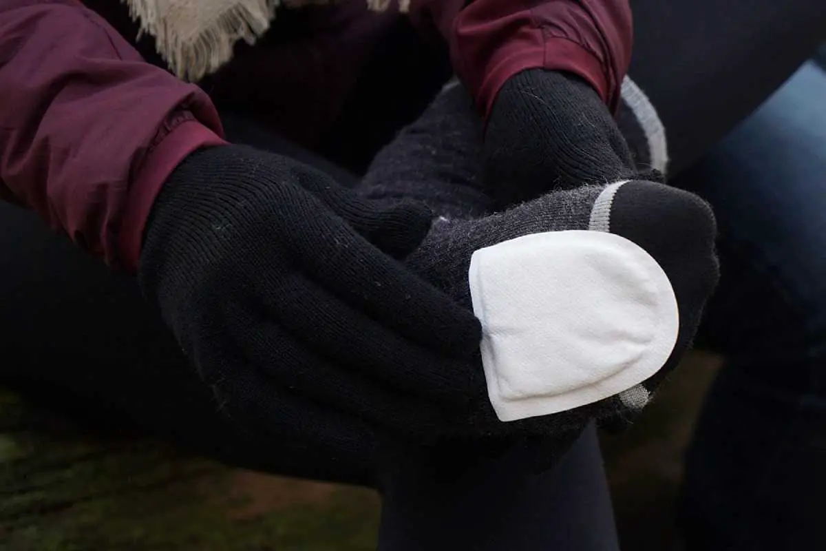 How To Use Toe Warmers? Complete Guide And Best Tips - Kickschoice