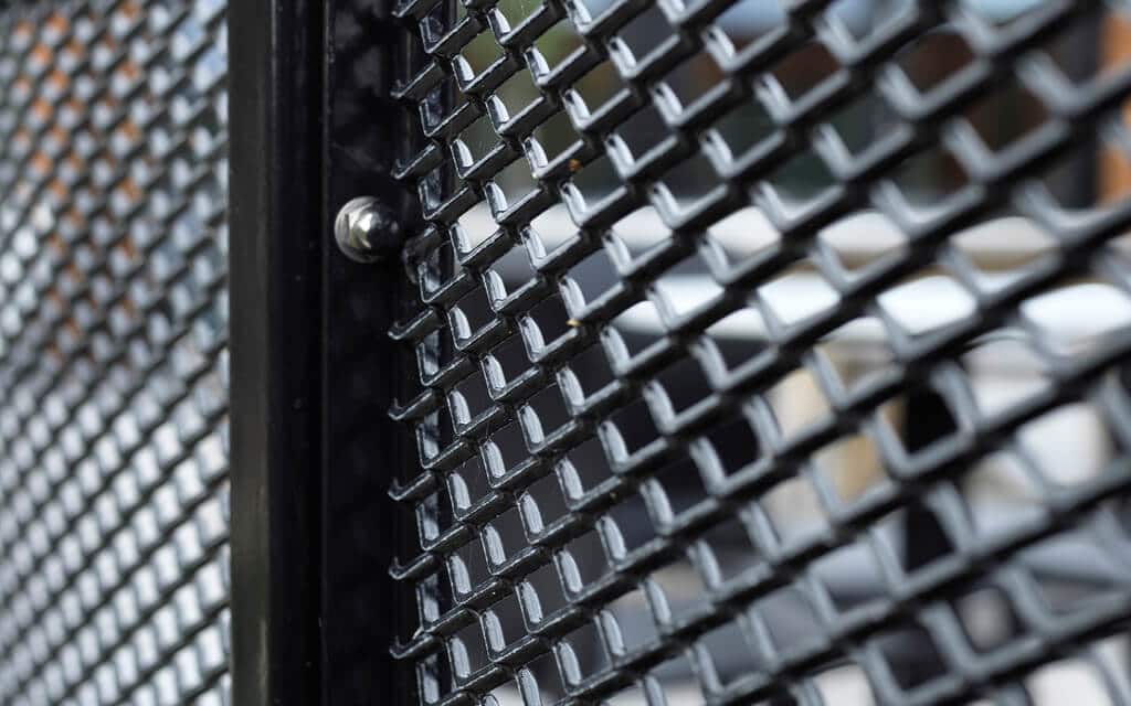 Expanded Metal Grating | hequeredp | TradersCity