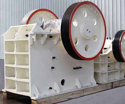 Portable Rock Crushing Layout Machine Big Stone crusher mall Diesel Jaw Crusher line | Portable diesel engine jaw crusher line