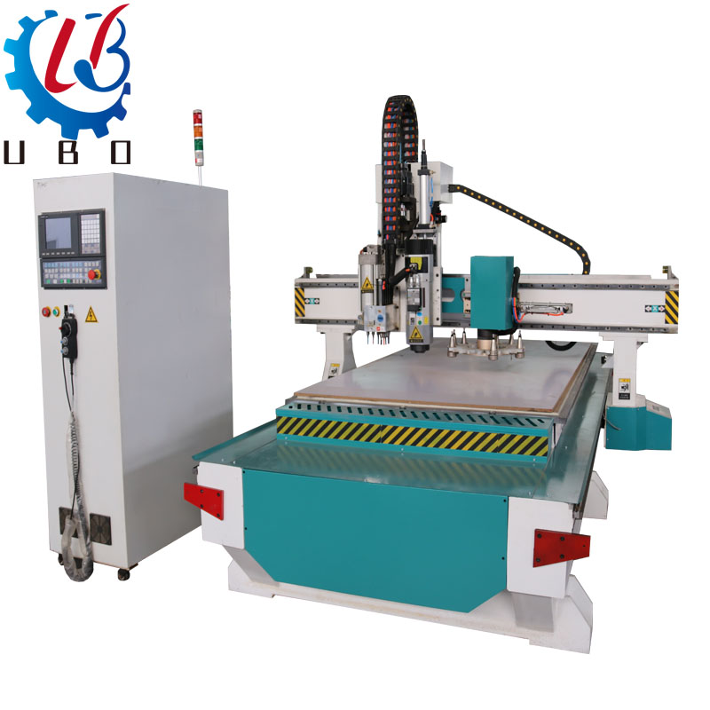 Factory Direct <a href='/automatic-tool-change/'>Automatic Tool Change</a>r Wood CNC Router for Engraving and Cutting