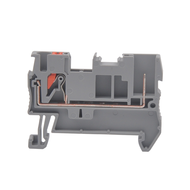 Tool-free 16A junction box for LED lighting
