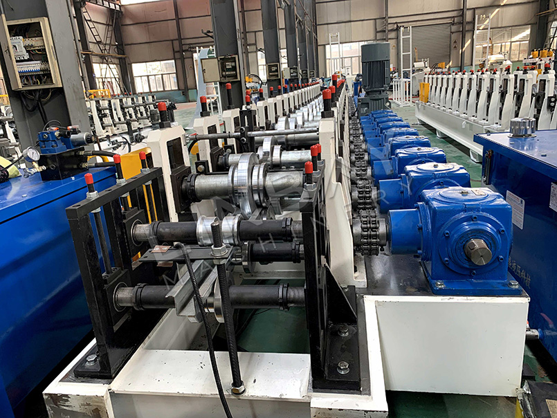 solar rack roll forming machine (1)