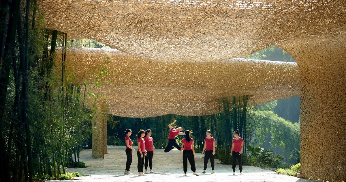 DNA built floating bamboo pavilions in China in 8 short weeks