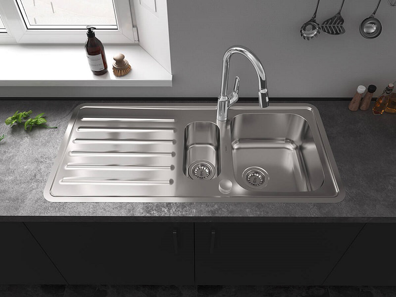 Stainless steel kitchen sink, high angle Stock Photo - Alamy