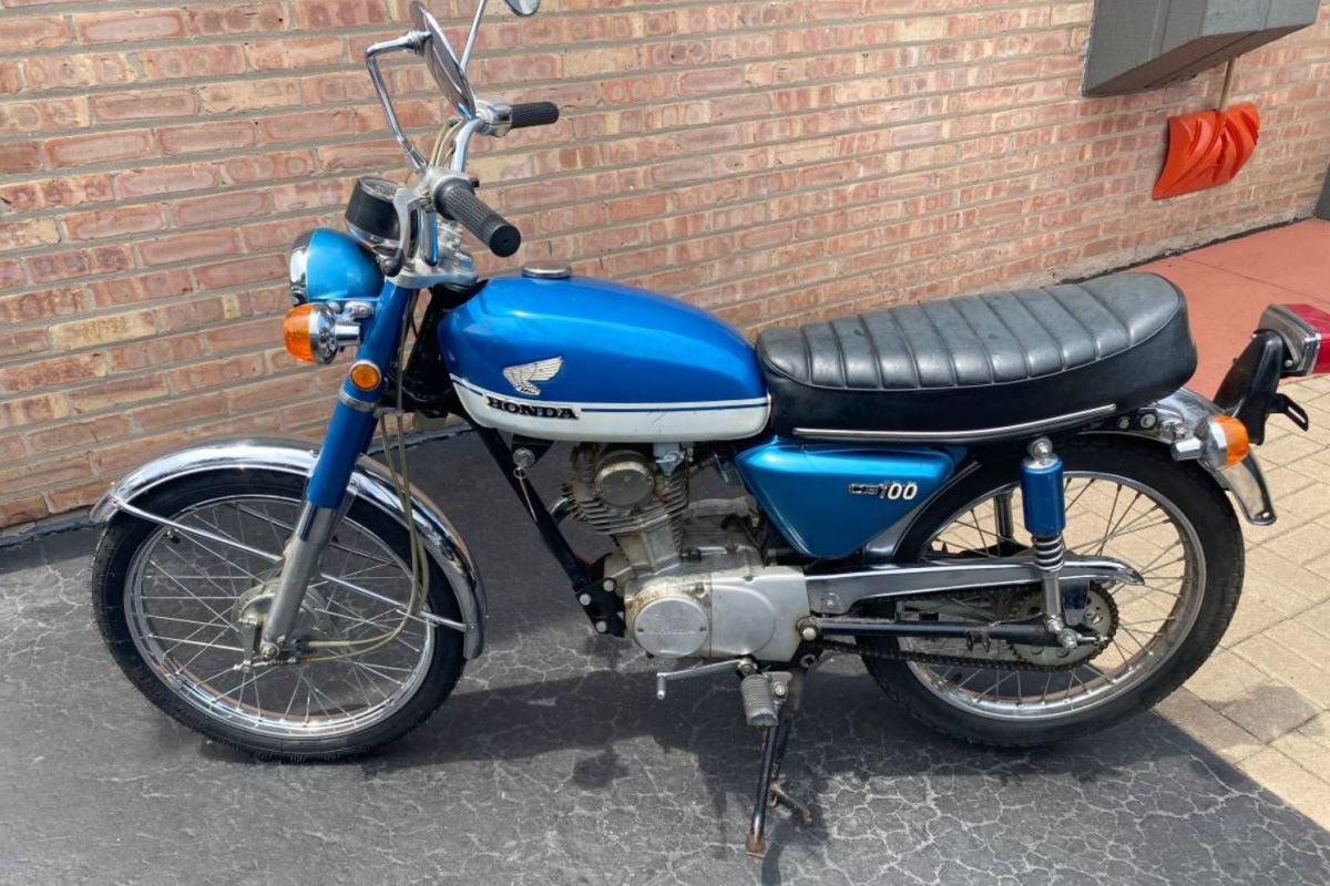 79 Miles  1972 Honda CB100 | Bike-urious