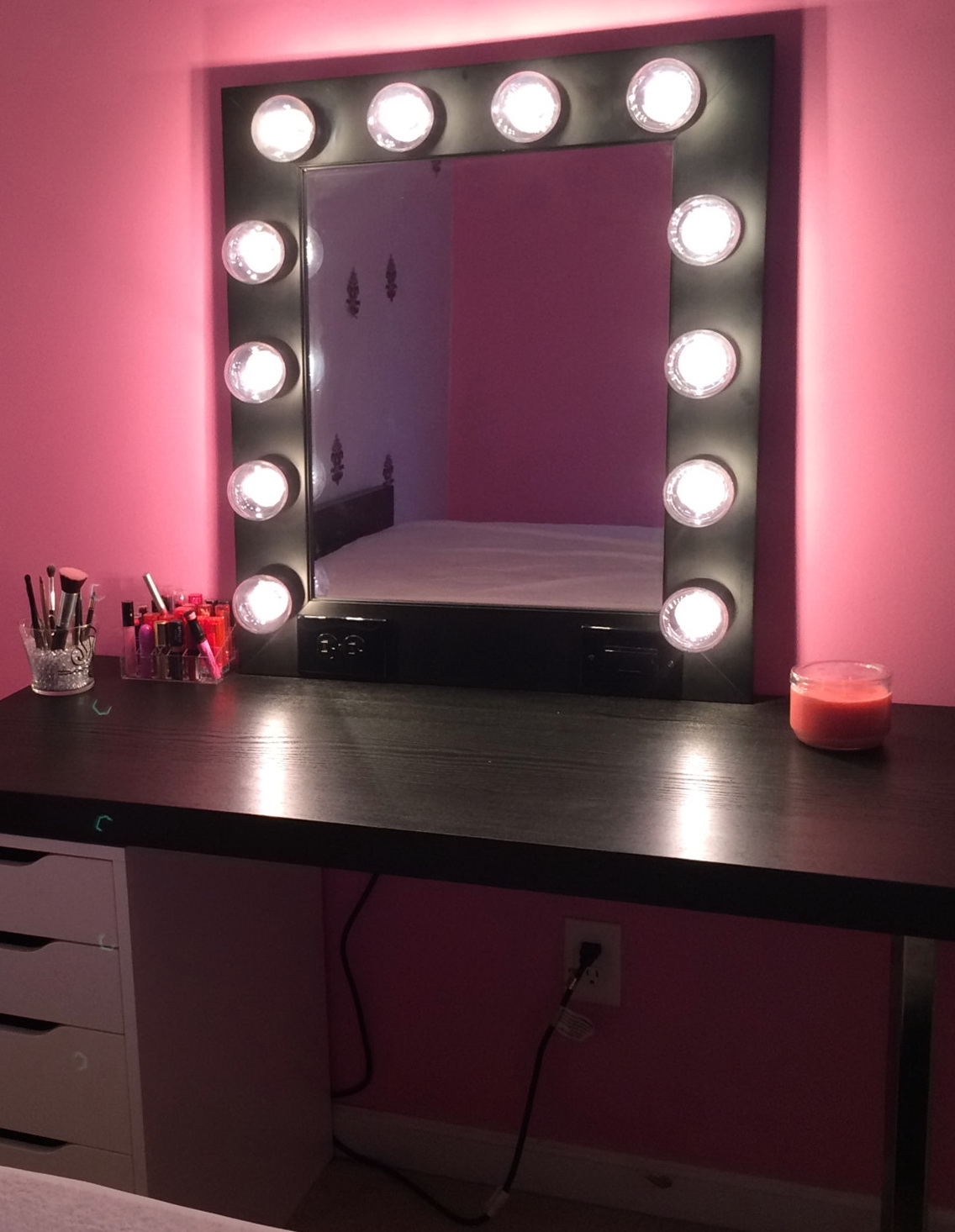 Tomshin-e Hollywood Vanity Makeup Mirror with Lights Touch Control Stepless Dimmable Brightness & 3 Color Temperatures,Detachable 10X Magnifier Included,Light up Dressing Table Cosmetic Mirror - shopMatrix