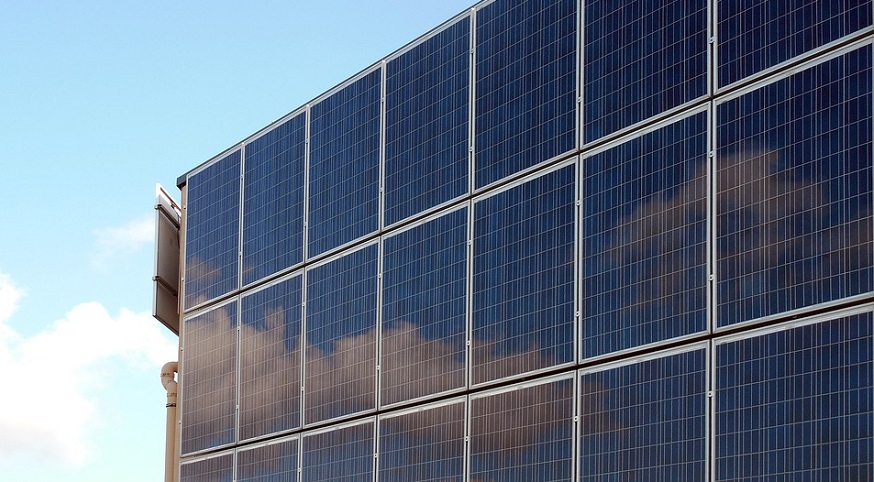 BLUETTI Unveils 350W <a href='/solar-panel/'>Solar Panel</a> With 23.4% Efficiency