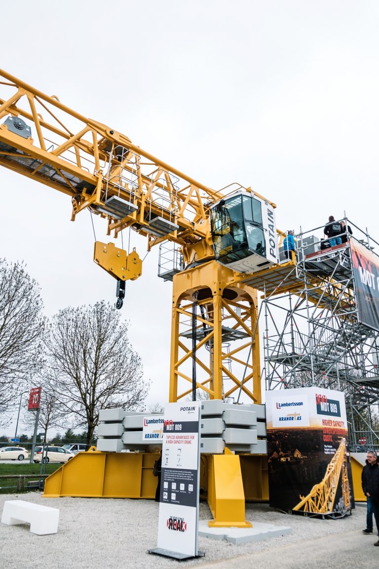 CTT 472-20 Flat Top Tower Crane | Terex Cranes