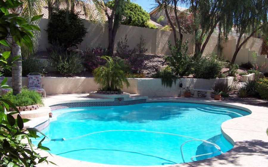 Fiberglass Pool | Installation & Maintenance