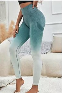 https://www.fitness-tool.com/factory-wholesale-gradient-color-yoga-pants-%e4%b8%a8zhihui-product/