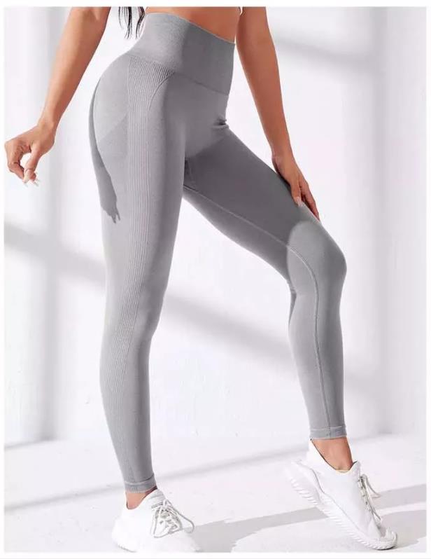 https://www.fitness-tool.com/factory-spot-wholesale-tight-hip-yoga-pants-%E4%B8%A8zhihui-product/