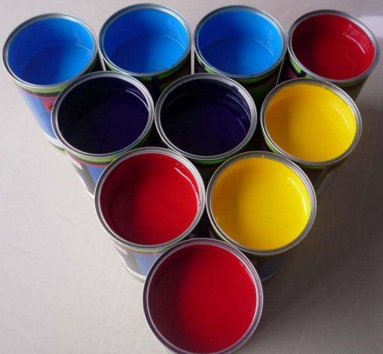 UV curing high viscosity aminoacrylate resin is used in wood ink and plastic spraying